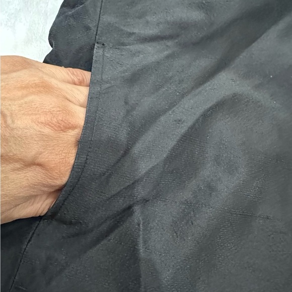 Lauren Ralph Lauren 100% Silk  Black Formal Blazer Tailored Design size 2 Petite - Picture 6 of 15